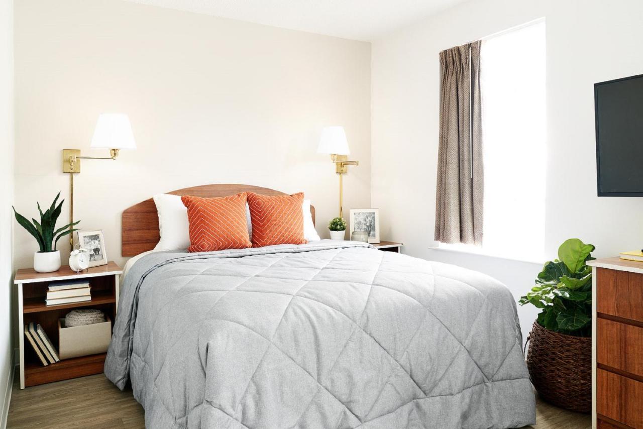 Intown Suites Extended Stay St. Louis Mo - St. Charles Saint Charles Zewnętrze zdjęcie